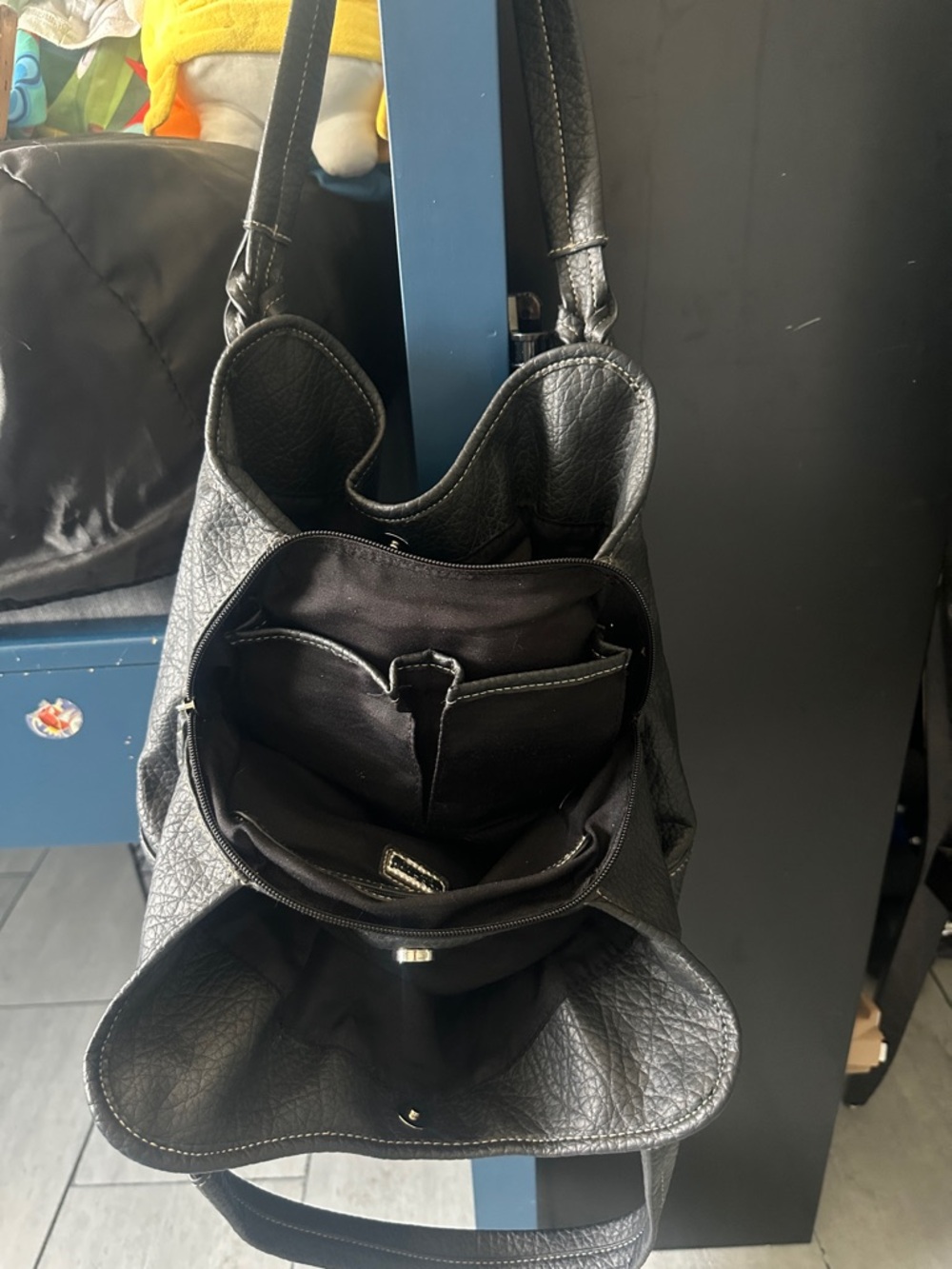 Rosetti Black Textured Leather Shoulder Bag